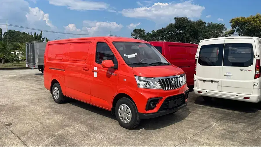Xe tải van Tera-V8